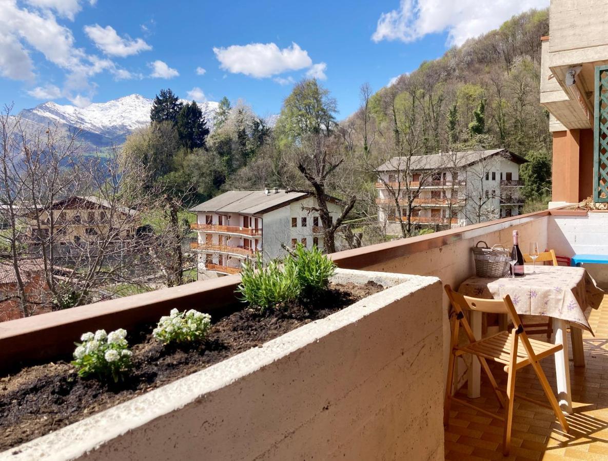 Mountain View Charming Apartment Moggio  Bagian luar foto