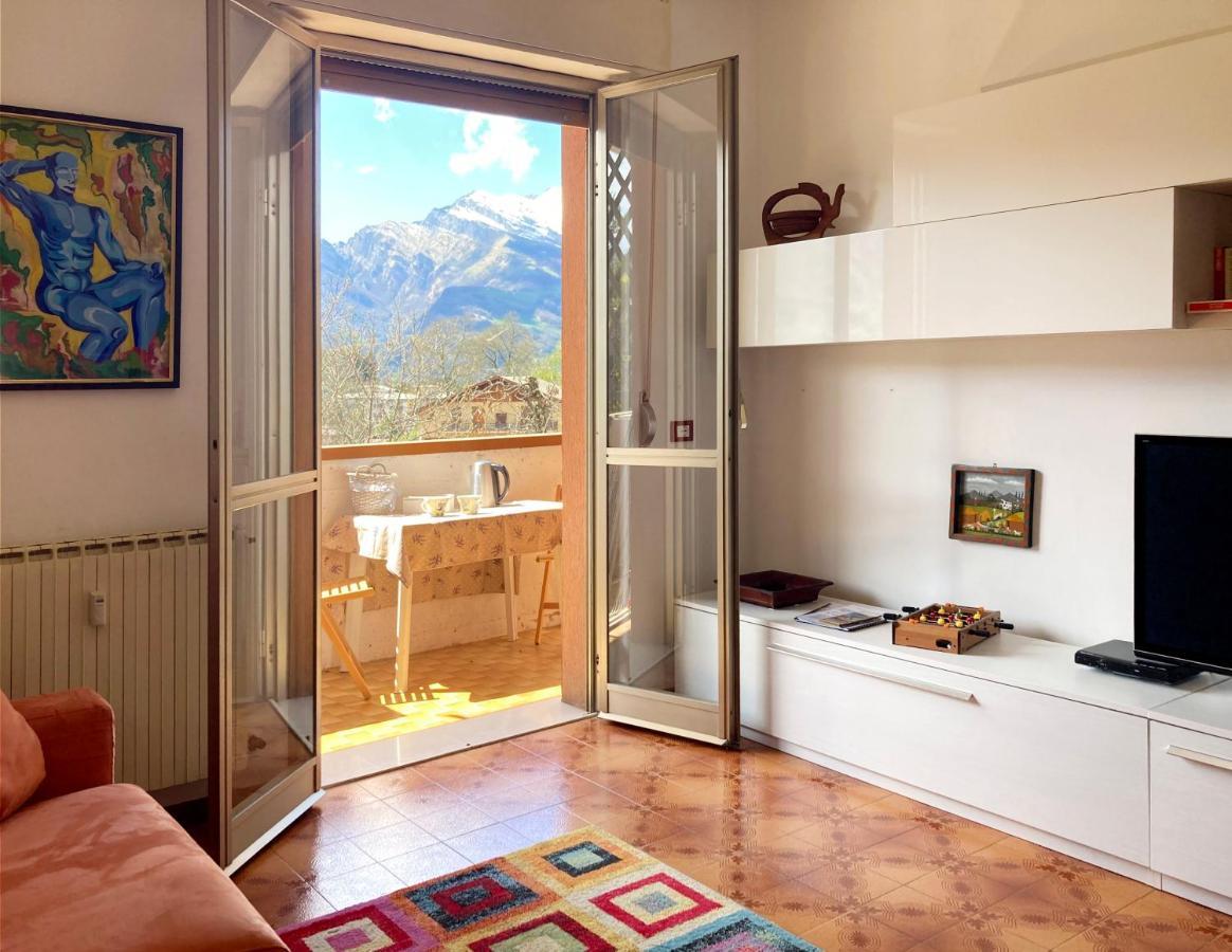 Mountain View Charming Apartment Moggio  Bagian luar foto